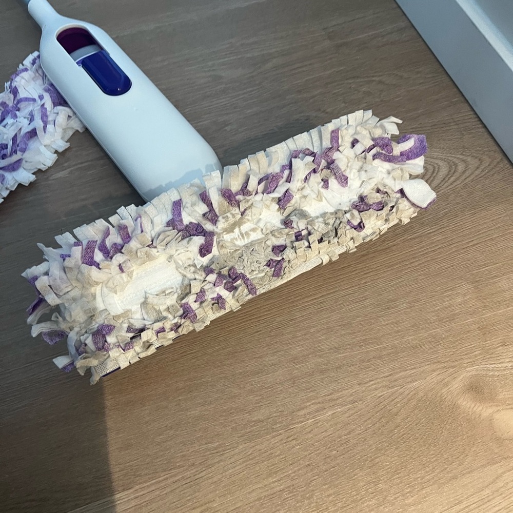 Swiffer - Picture 6 of 6